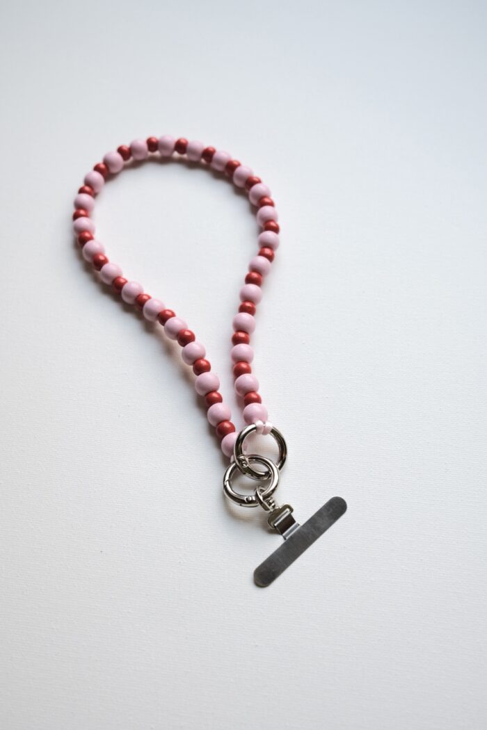 Brelok róż- czerwony krótki